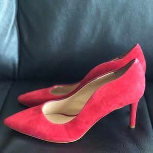 Vince Camuto Red Point Toe Pump